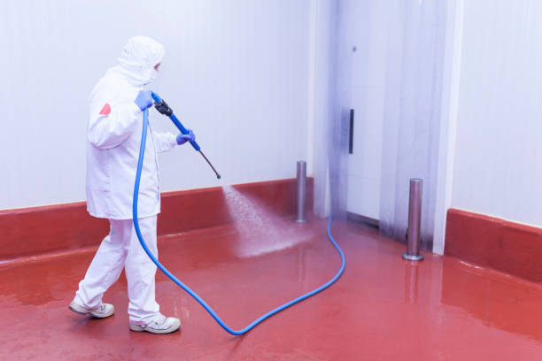 Best Animal Enclosure Cleaning  in Armona, CA